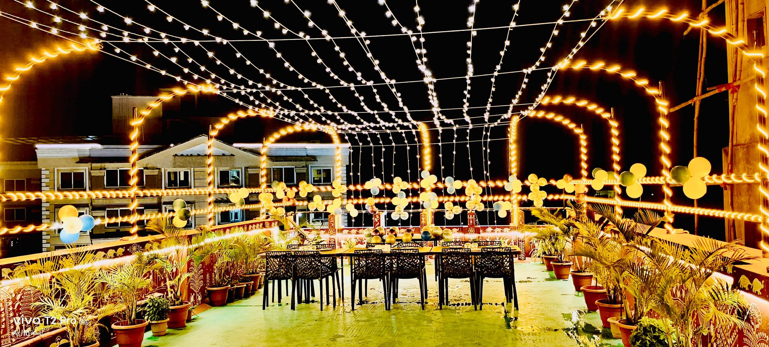 Dining Header